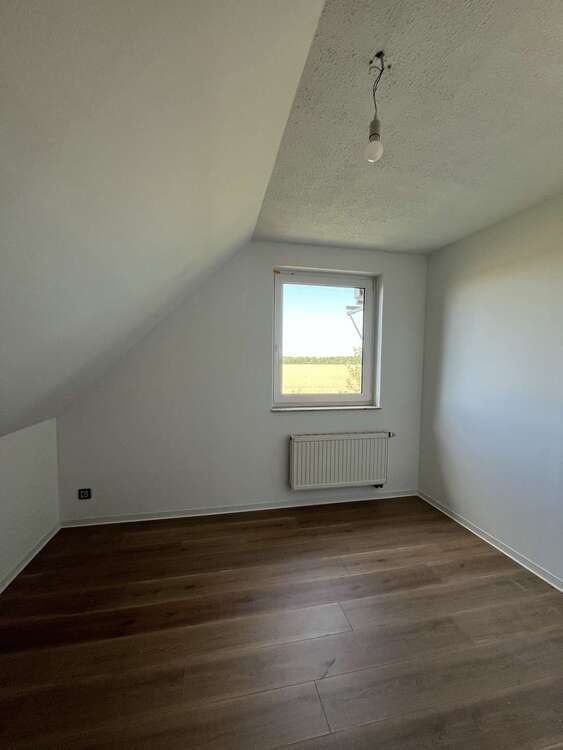 Einziehen & Wohlfühlen! Ihr Einfamilienhaus mit 4 Zimmern wartet zwischen Halle und Leipzig 4 zimmer