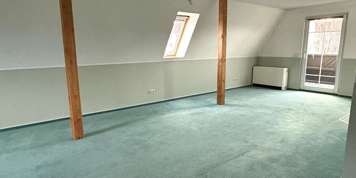 Etagenwohnung Merseburg - 1 Zimmer, 64 m&sup2;, 79.000&euro; | Angebot:24900067