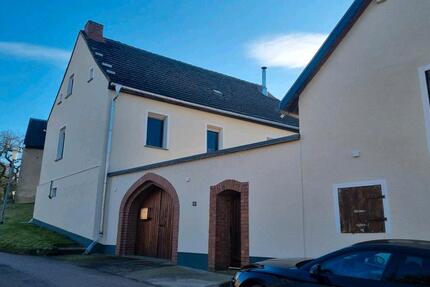 Einfamilienhaus 3 Seitenhof Haus zimmer