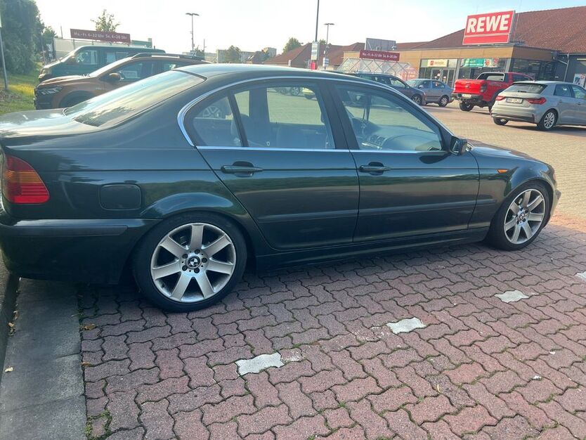 BMW 320 192.000 km 3.350 € Deutleben 06193