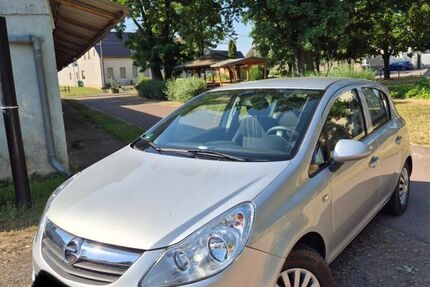 Opel Corsa 35.000 km 7.300 &euro; Petersberg 06193