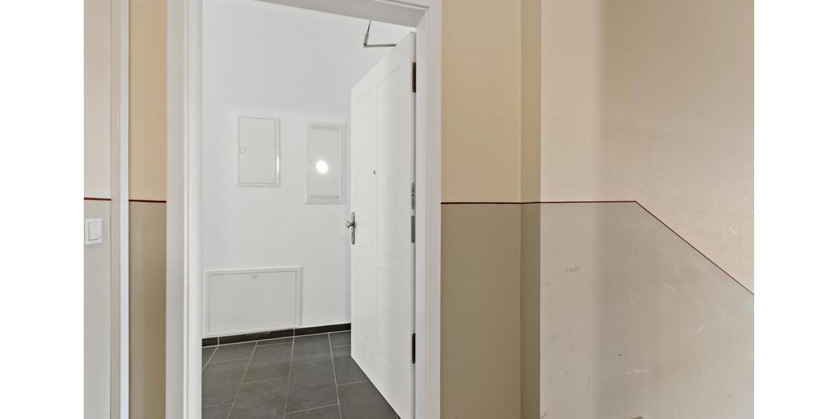 Erdgeschoßwohnung Halle (Saale) Damaschkestraße - 3 Zimmer, 94 m&sup2;, 895&euro; | Angebot:26095015
