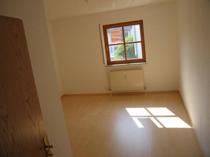 Terrassenwohnung Leuna Günthersdorf - 3 Zimmer, 73 m&sup2;, 99.800&euro; | Angebot:25796682