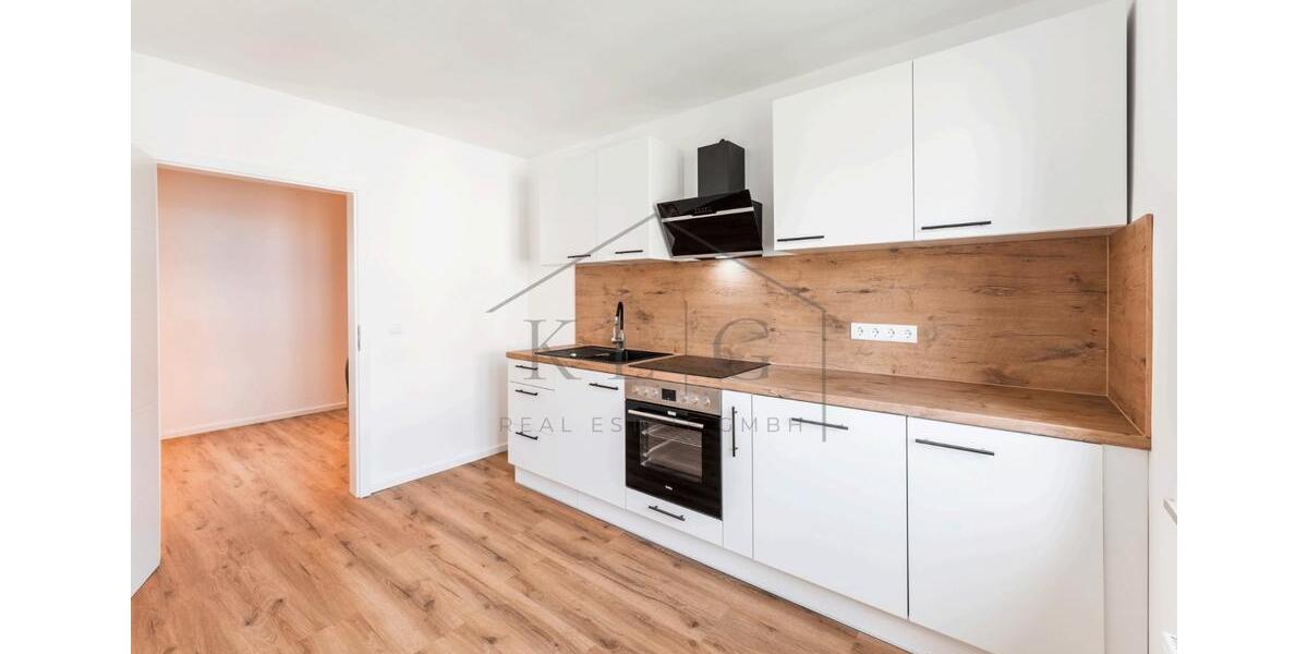 Etagenwohnung Halle (Saale) Damaschkestraße - 4 Zimmer, 93 m&sup2;, 1.100&euro; | Angebot:26195837