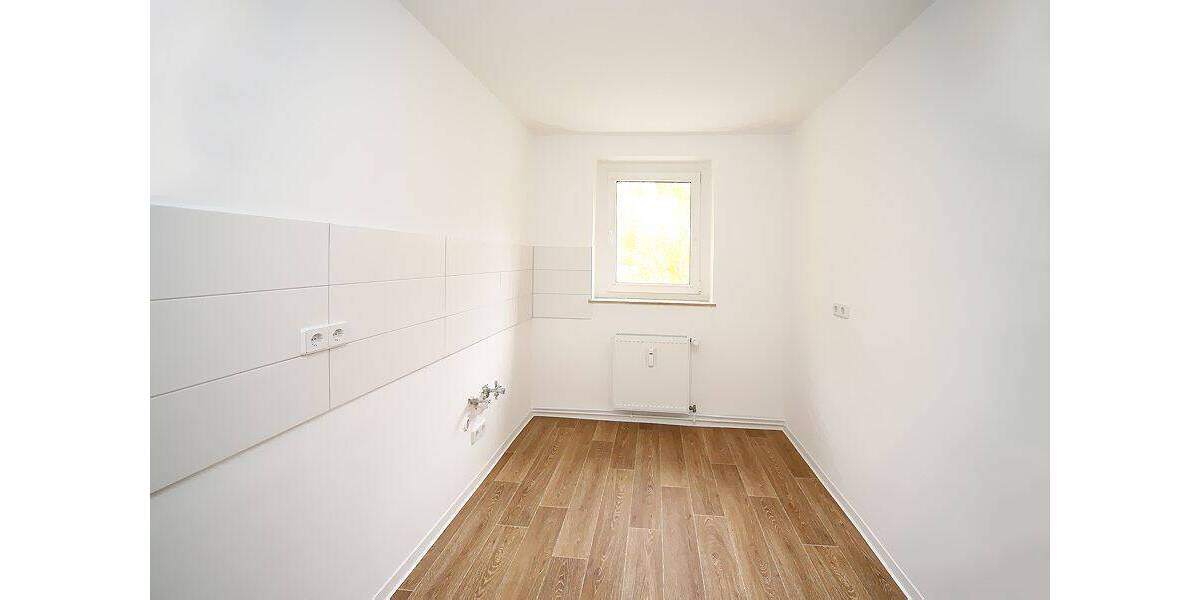 Etagenwohnung Eisleben Lutherstadt Eisleben - 4 Zimmer, 68 m&sup2;, 409&euro; | Angebot:26894891