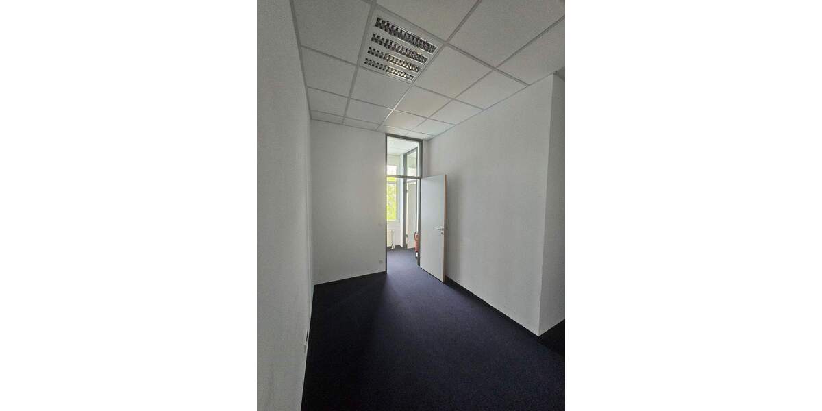 Gewerbeobjekt Wiedemar - 1 Zimmer, 598 m&sup2;, 5.088&euro; | Angebot:25916714