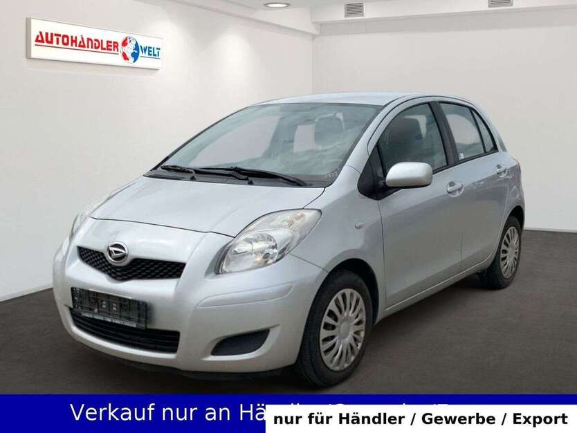 Daihatsu Charade 257.539 km 3.299 € Sandersdorf-Brehna 06796