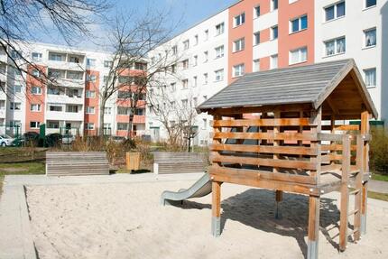 Wohnung Halle (Saale) Halle-Neustadt - 3 Zimmer, 57 m&sup2;, 345&euro; | Angebot:24793604