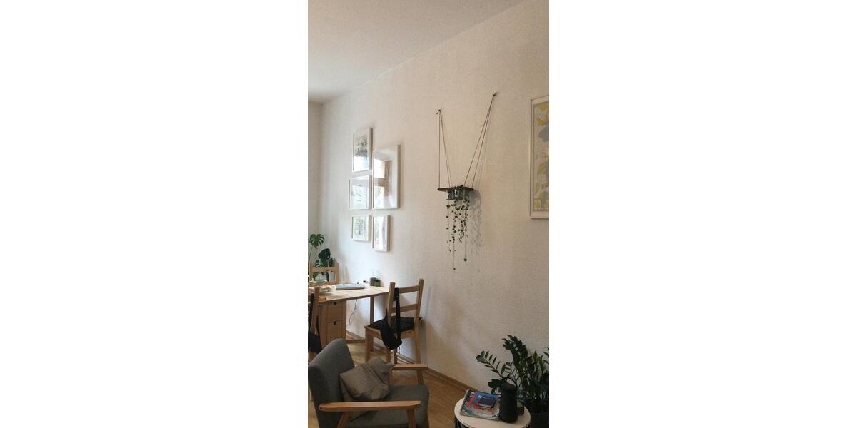 Hochparterre Halle (Saale) Büschdorf - 1.5 Zimmer, 61 m&sup2;, 615&euro; | Angebot:25841960