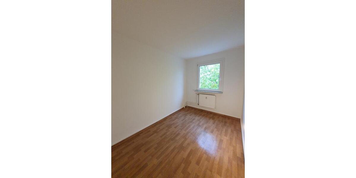 Etagenwohnung Halle (Saale) Halle-Neustadt - 3 Zimmer, 56 m&sup2;, 417&euro; | Angebot:26680668