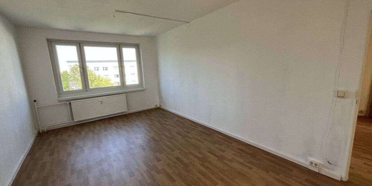 Etagenwohnung Halle (Saale) Westliche Neustadt - 2 Zimmer, 48 m&sup2;, 300&euro; | Angebot:26930332