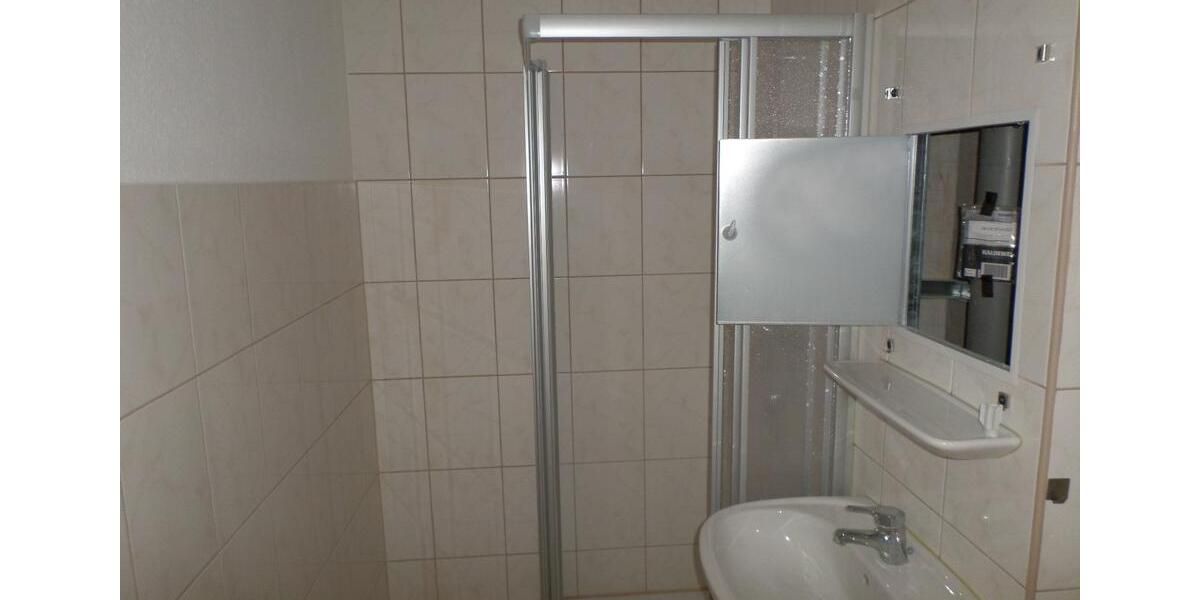 Etagenwohnung Querfurt - 1 Zimmer, 25 m&sup2;, 155&euro; | Angebot:22005826