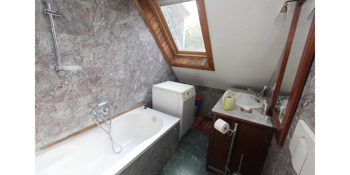 Mehrfamilienhaus, Wohnhaus Halle (Saale) Dölau - 11 Zimmer, 237 m&sup2;, 495.000&euro; | Angebot:27055306