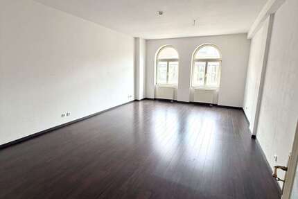 Wohnung Halle (Saale) - 1 Zimmer, 49 m&sup2;, 432&euro; | Angebot:27086612