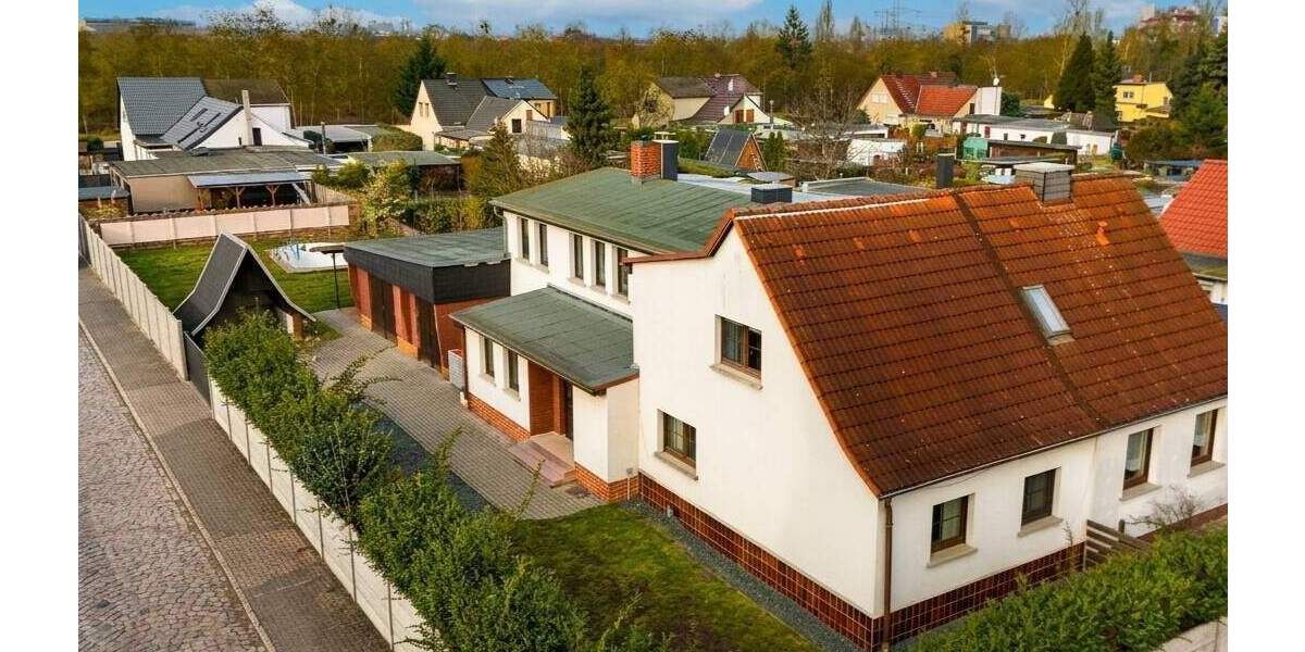 Doppelhaushälfte Bitterfeld-Wolfen Greppin - 3 Zimmer, 130 m&sup2;, 179.000&euro; | Angebot:25664448