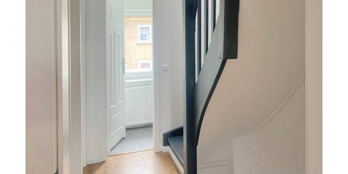 Mehrfamilienhaus, Wohnhaus Seegebiet Mansfelder Land Wansleben am See - 5 Zimmer, 92 m&sup2;, 240.000&euro; | Angebot:25739782