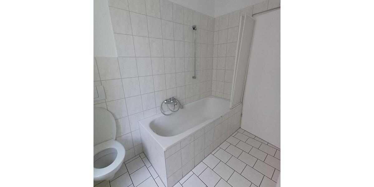 Erdgeschoßwohnung Halle (Saale) Am Wasserturm/Thaerviertel - 2 Zimmer, 38 m&sup2;, 350&euro; | Angebot:25378237