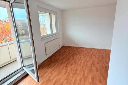 Wohnung Halle (Saale) Nietleben - 6 Zimmer, 115 m&sup2;, 990&euro; | Angebot:25225982