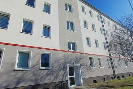 Wohnung Merseburg - 4 Zimmer, 84 m&sup2;, 547&euro; | Angebot:25533144