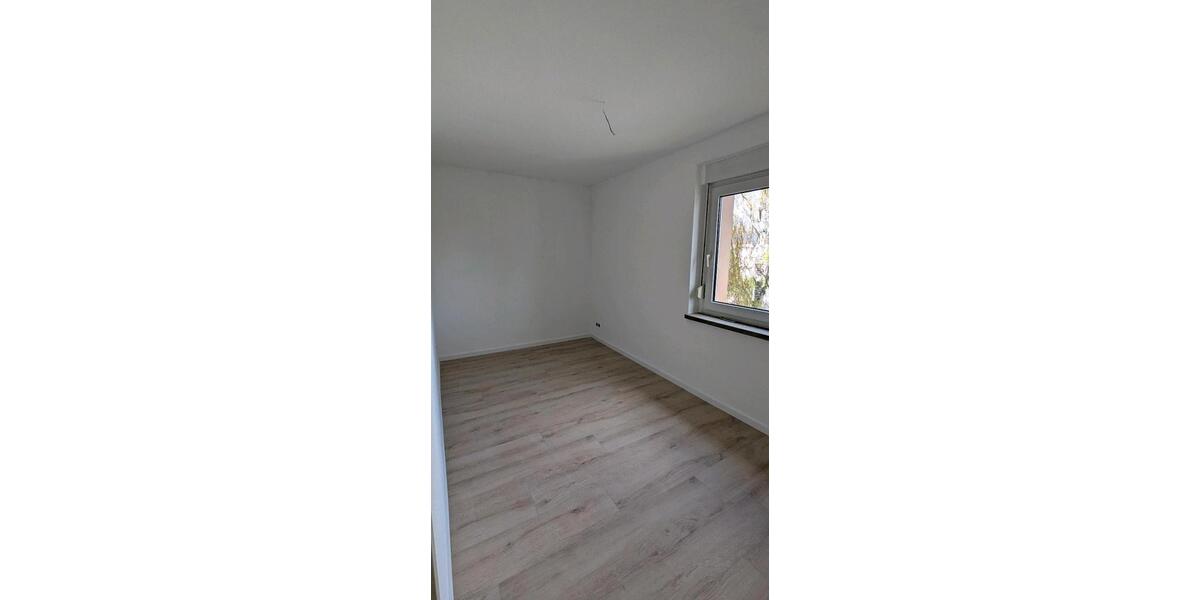 Etagenwohnung Delitzsch - 3 Zimmer, 60 m&sup2;, 570&euro; | Angebot:26253210