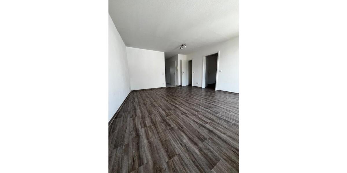 Etagenwohnung Querfurt - 2 Zimmer, 56 m&sup2;, 385&euro; | Angebot:26051007