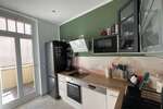 BALKON, großes WohnZimmer, SchlafZimmer, Küche, EBK mit Ablöse, in ruhiger Seitenstraße