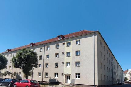 Wohnung Halle (Saale) Büschdorf - 3 Zimmer, 54 m&sup2;, 419&euro; | Angebot:24703084