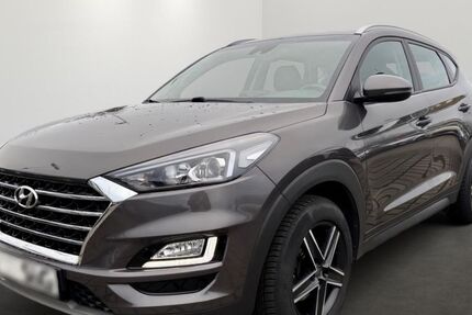 Hyundai TUCSON 86.849 km 17.990 &euro; Petersberg OT Sennewitz 06193