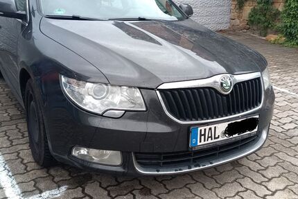 Skoda Superb 225.000 km 6.300 &euro; Halle 06128