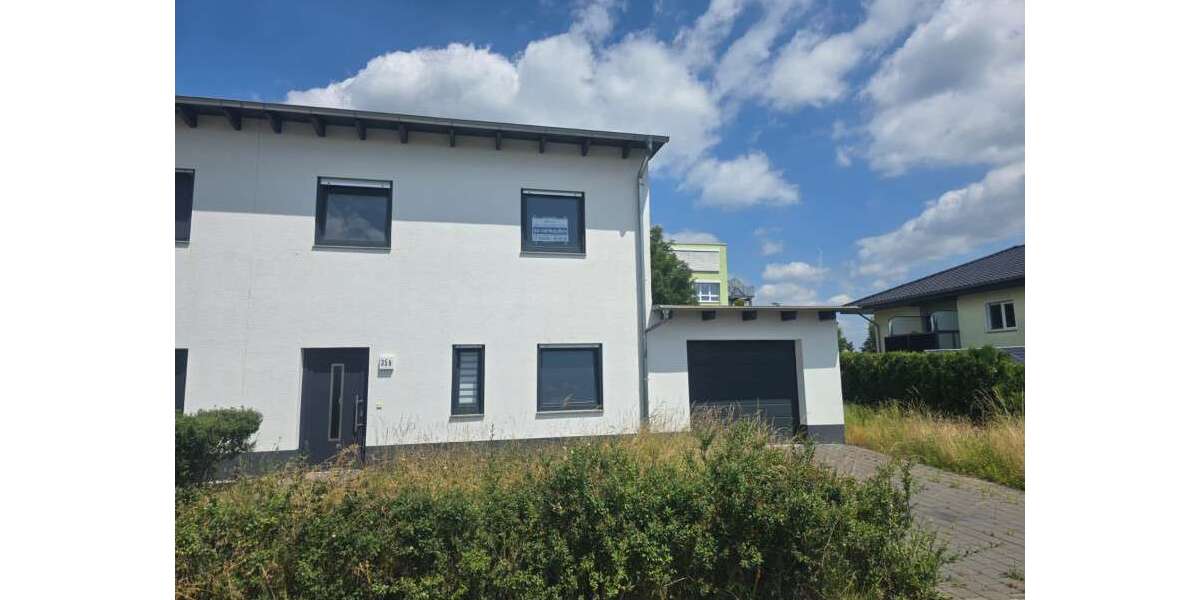 Einfamilienhaus Bitterfeld-Wolfen Wolfen - 4 Zimmer, 125 m&sup2;, 295.000&euro; | Angebot:26894511