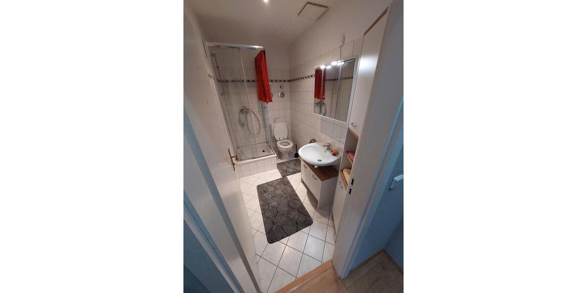 Dachgeschoßwohnung Halle (Saale) - 4 Zimmer, 87 m&sup2;, 1.250&euro; | Angebot:26383901