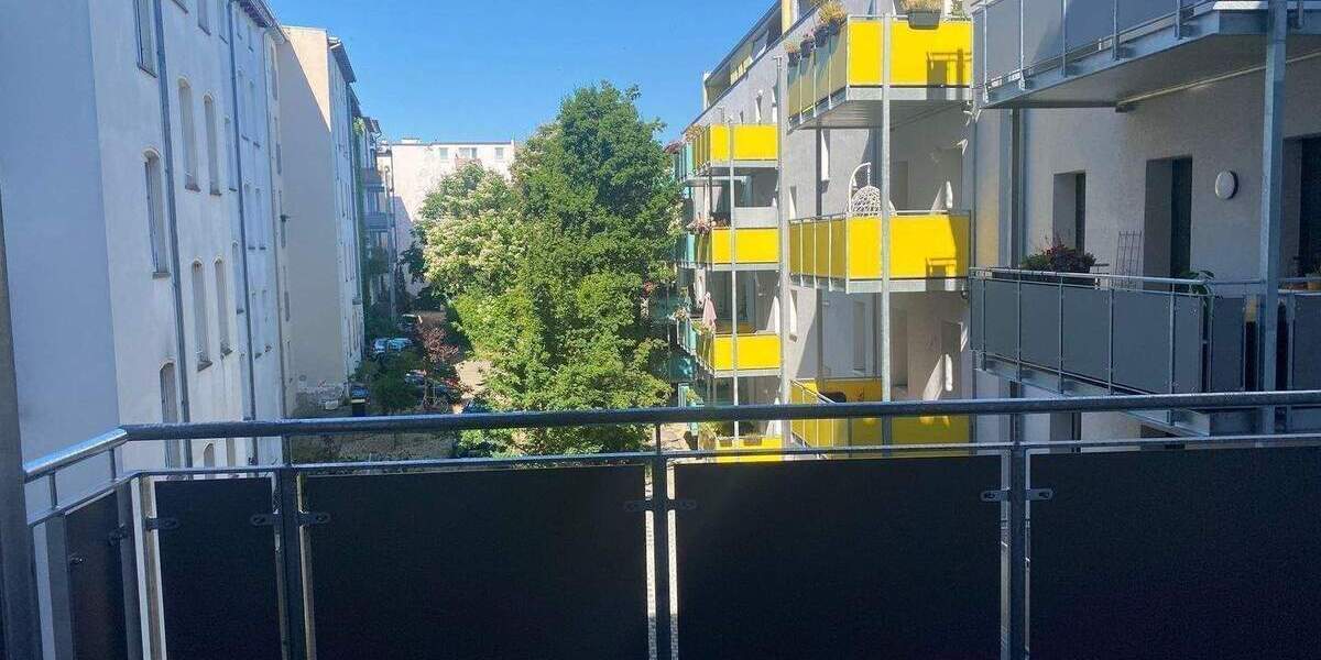Etagenwohnung Halle (Saale) Innenstadt - 4 Zimmer, 101 m&sup2;, 1.300&euro; | Angebot:26274022