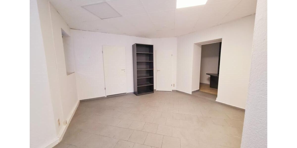 Gewerbeobjekt Halle (Saale) Damaschkestraße - 270&euro; | Angebot:24592430
