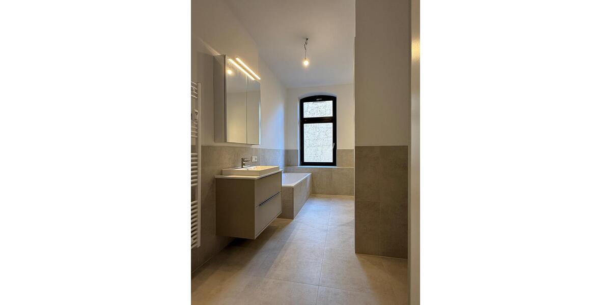 Etagenwohnung Halle (Saale) Damaschkestraße - 3 Zimmer, 72 m&sup2;, 720&euro; | Angebot:26672030