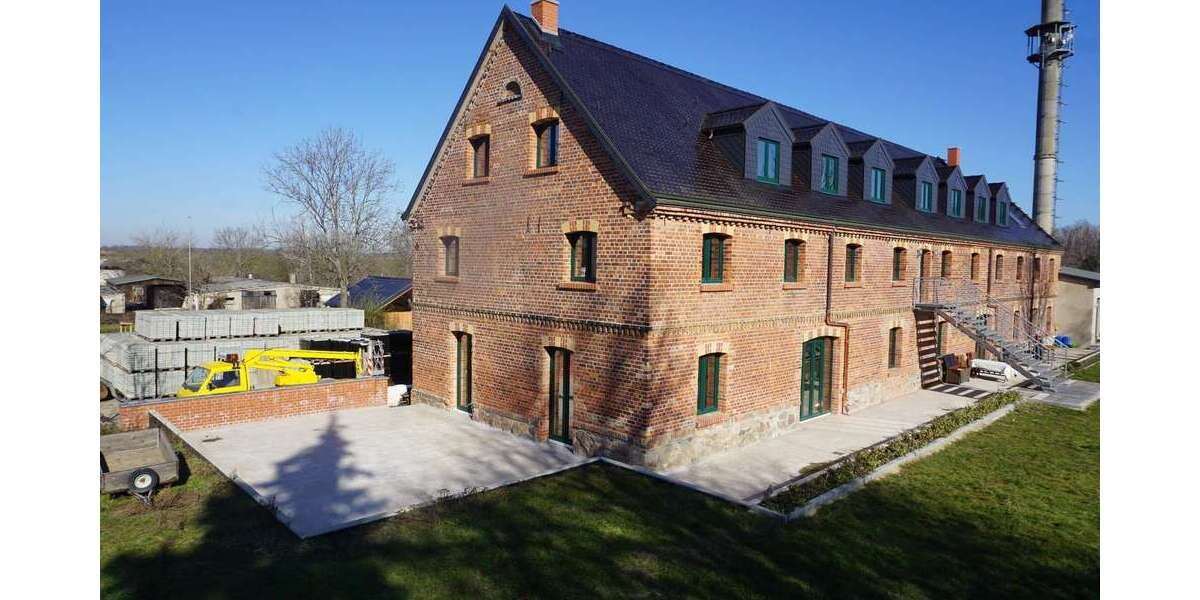 Etagenwohnung Schkeuditz - 3 Zimmer, 114 m&sup2;, 1.400&euro; | Angebot:25259052