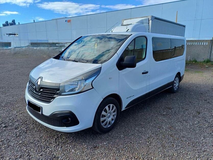 Renault Trafic 458.100 km 8.340 € Hall in Tirol 06060