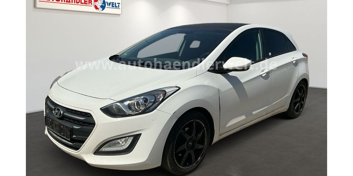 Hyundai i30 155.867 km 4.999 &euro; Brehna 06796