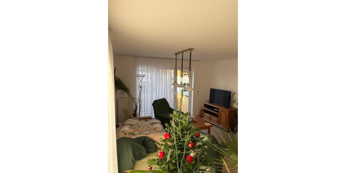 Dachgeschoßwohnung Halle (Saale) Dölau - 2 Zimmer, 70 m&sup2;, 180.000&euro; | Angebot:26129852