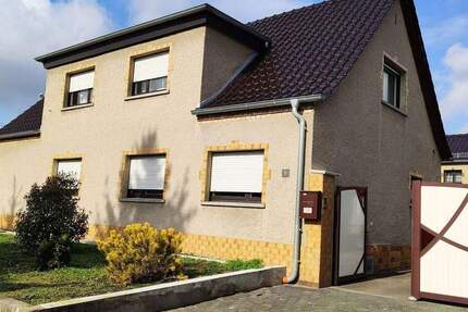 Haus Sandersdorf-Brehna Zscherndorf - 5 Zimmer, 170 m&sup2;, 320.000&euro; | Angebot:25428402