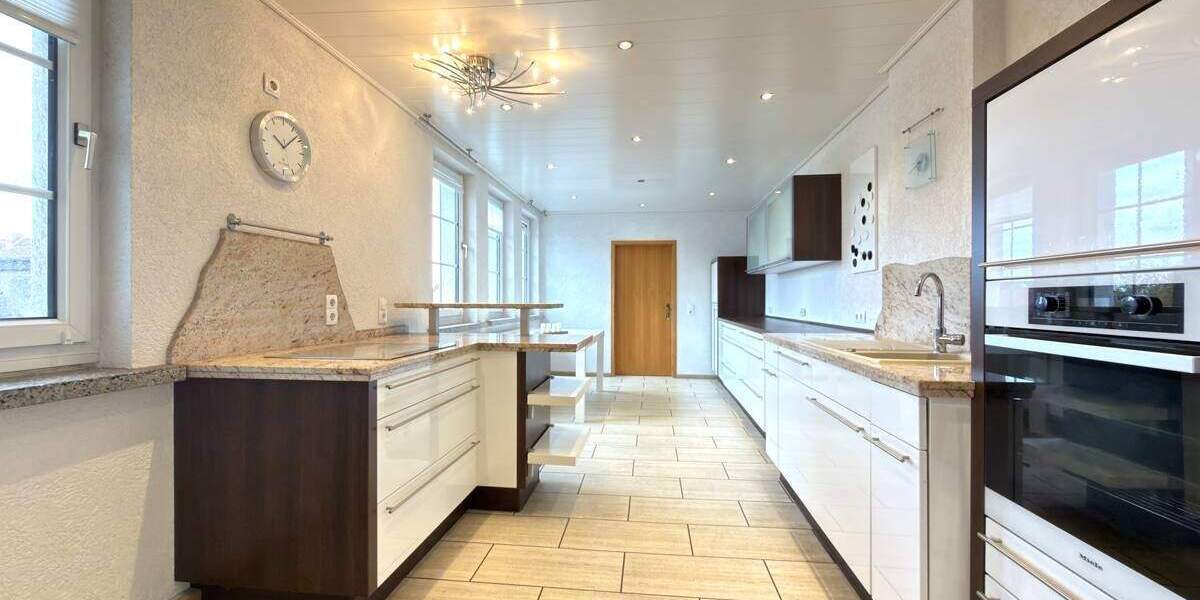 Doppelhaushälfte Bitterfeld-Wolfen Greppin - 3 Zimmer, 130 m&sup2;, 179.000&euro; | Angebot:25664448