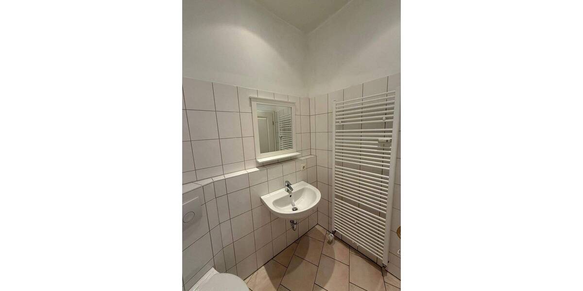 Etagenwohnung Halle (Saale) Innenstadt - 3 Zimmer, 90 m&sup2;, 815&euro; | Angebot:26933847