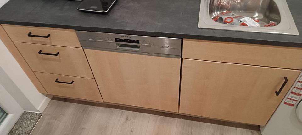 Erdgeschoßwohnung Köthen (Anhalt) - 1 Zimmer, 33 m&sup2;, 430&euro; | Angebot:26205734