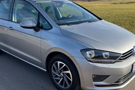 VW Golf 83.000 km 13.499 &euro; HALLE 06116