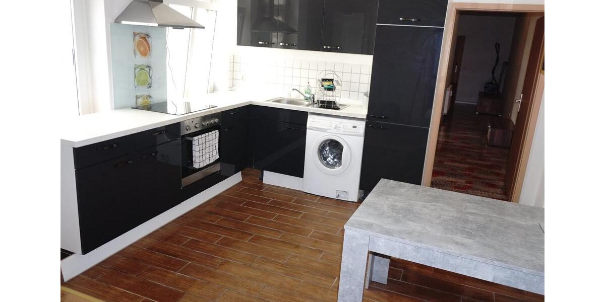 Etagenwohnung Halle (Saale) Büschdorf - 4 Zimmer, 100 m&sup2;, 700&euro; | Angebot:26587421