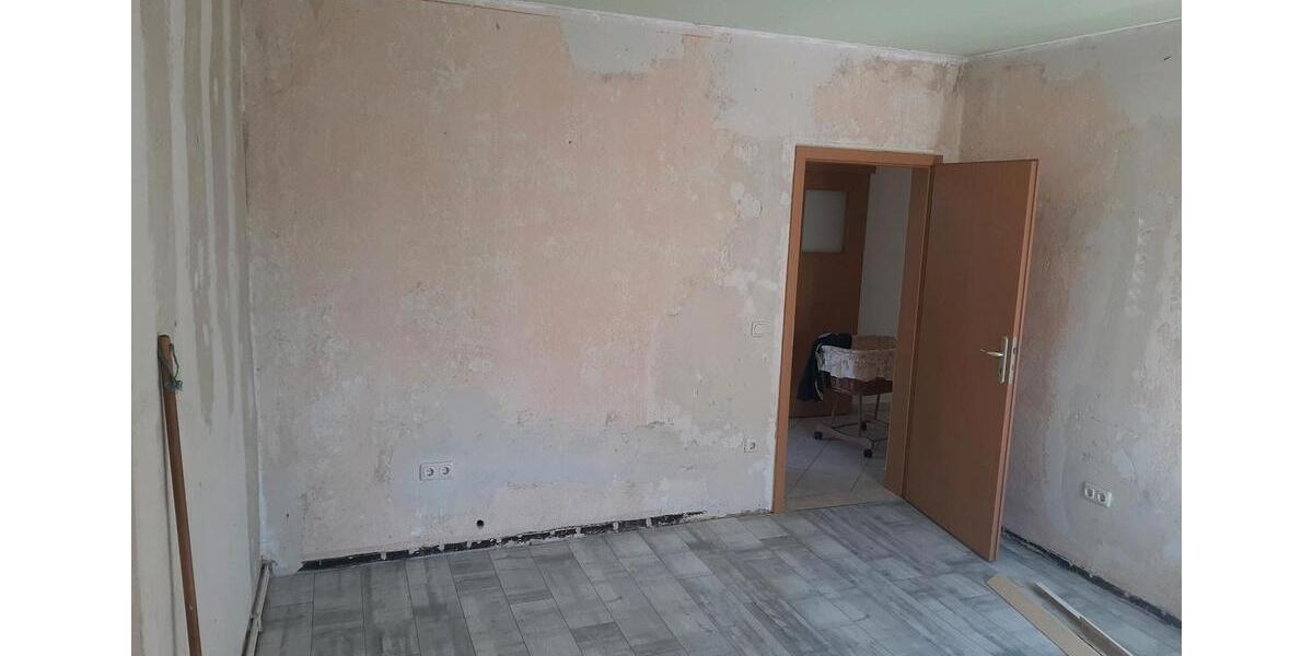 Etagenwohnung Südliches Anhalt - 3 Zimmer, 67 m&sup2;, 83.000&euro; | Angebot:26986950