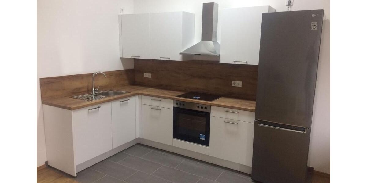 Etagenwohnung Halle (Saale) Büschdorf - 4 Zimmer, 108 m&sup2;, 1.625&euro; | Angebot:25171479