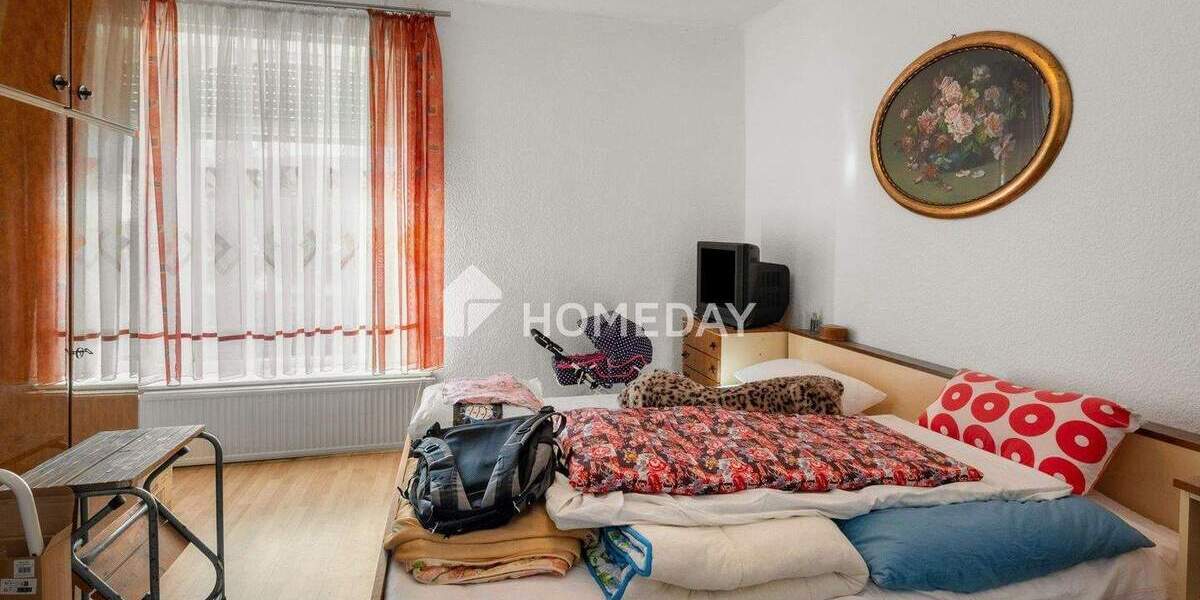 Einfamilienhaus Landsberg Oppin - 8 Zimmer, 240 m&sup2;, 230.000&euro; | Angebot:25212874