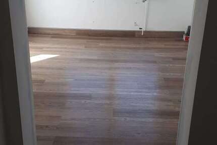 Wohnung zum Mieten in Teutschenthal 375 € 58 m²