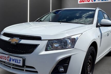 Chevrolet Cruze 86.000 km 6.490 &euro; Sandersdorf Brehna 06796
