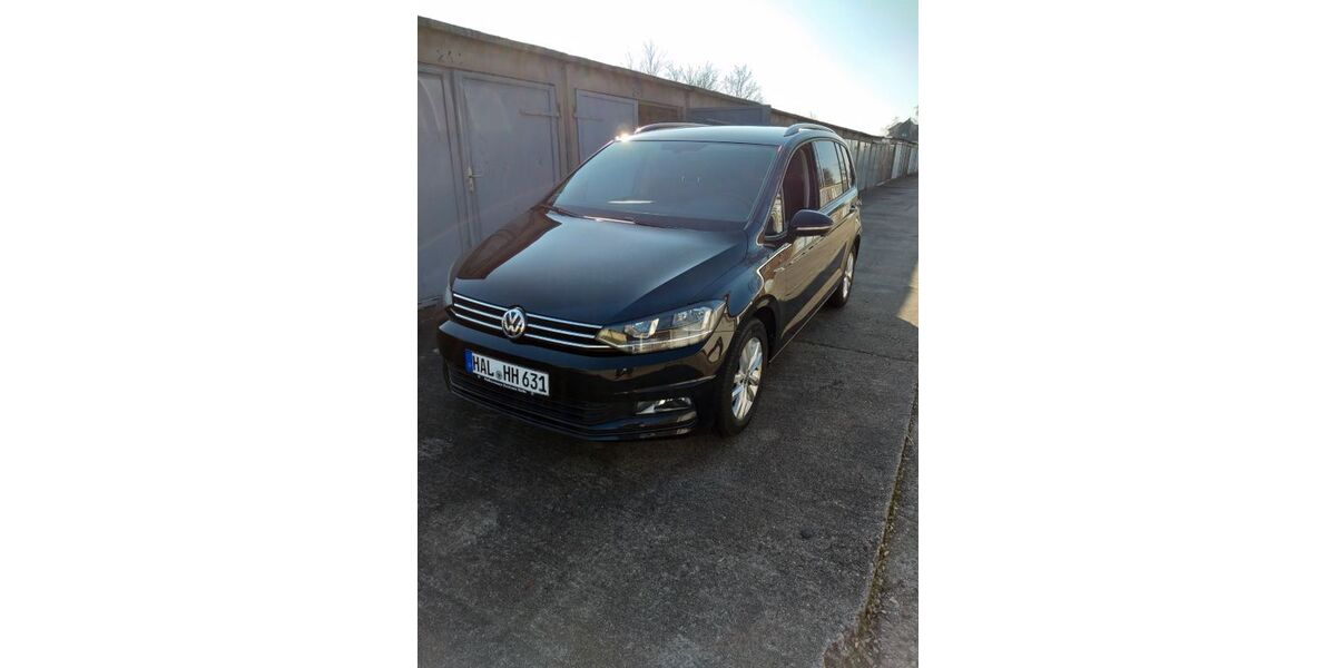 VW Touran 35.600 km 30.900 &euro; Halle 06118